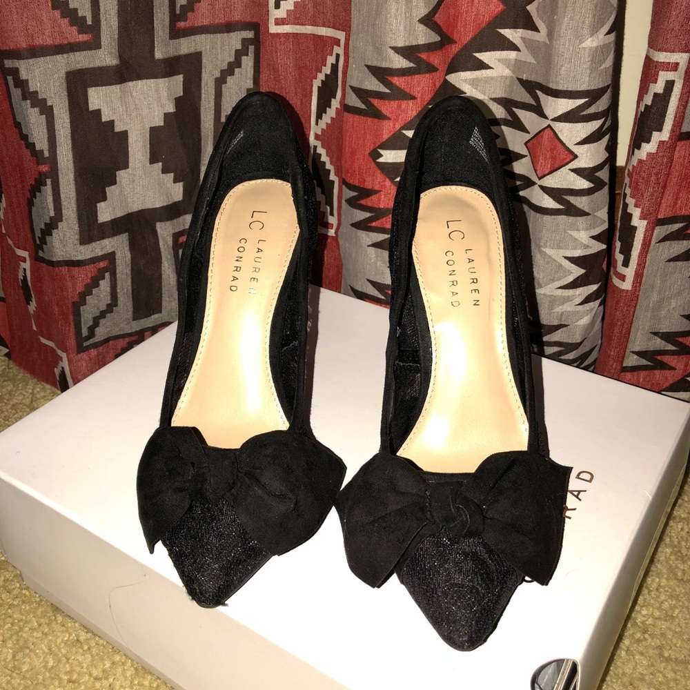 Black bow tie heels